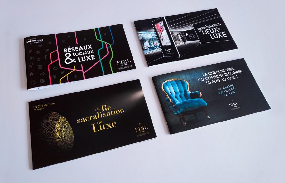 Identité visuelle Cité du Luxe et conception graphique des brochures par Johanne Goll, couvertures